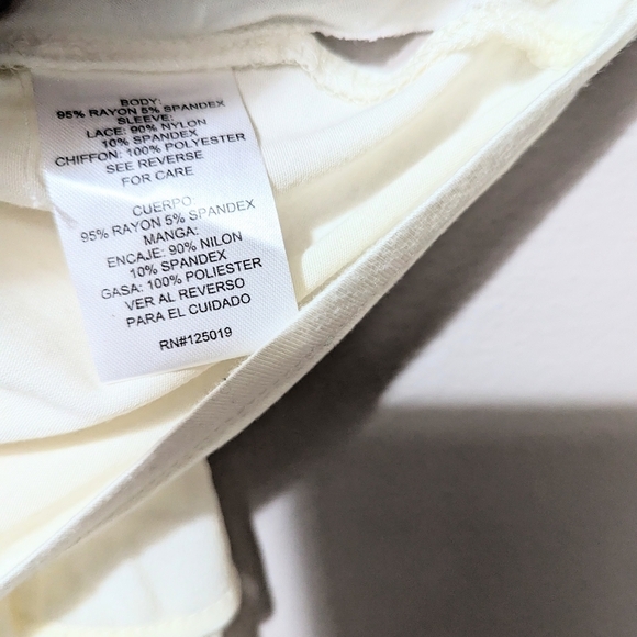 Joseph A. Renaissance Blouse - Picture 4 of 9